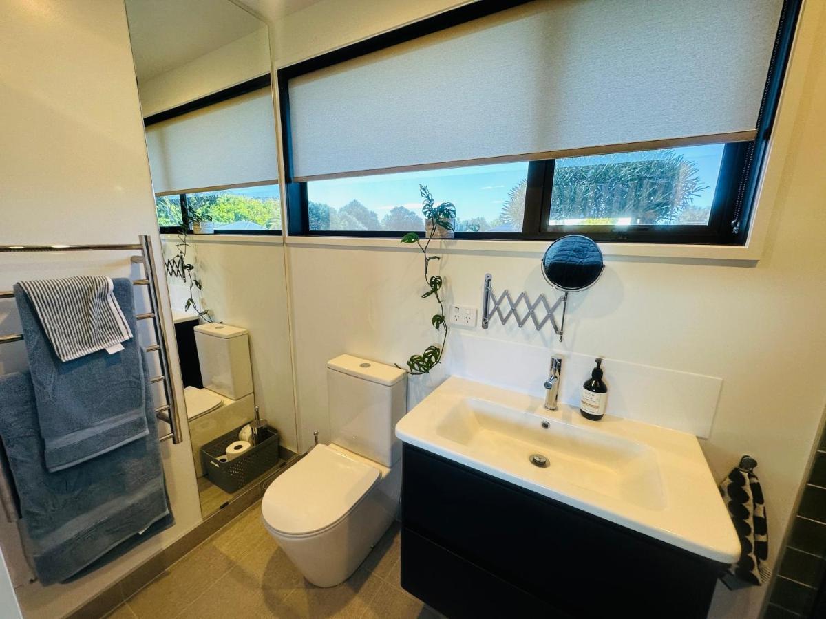 Beckenham Studio On Tree Lined Street 基督城 外观 照片